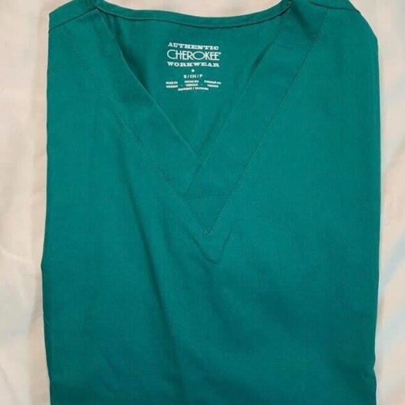 Cherokee Workwear Unisex Top and Pant Set-: Green - Picture 3 of 4